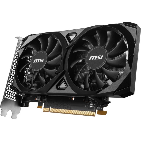 MSI RTX 3050 VENTUS 2X E 6G OCのデュアルファンと冷却器を斜めから見た外観