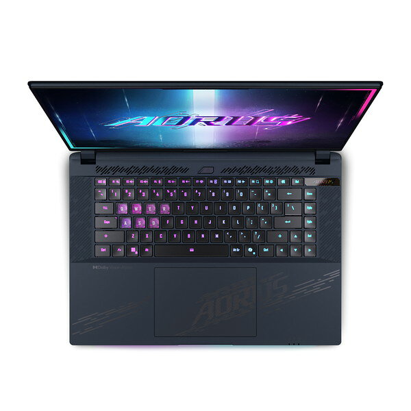 GIGABYTE AORUS MASTER 16の排気口・ヒンジ部・ベイパーチャンバー構造図
